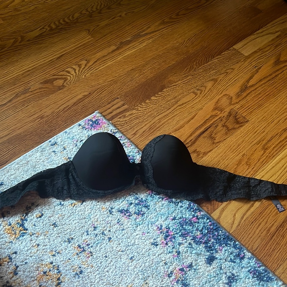 Victorias Secret Strapless Bra